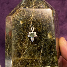 Load image into Gallery viewer, Hand made Silver Leaf Moldavite Pendant  Necklace