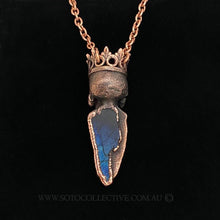 Load image into Gallery viewer, 'King of Old' Decayed Skull Relic Pendant with Spectrolite and Faceted Moldavite
