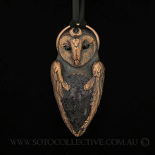 Load image into Gallery viewer, Barn Owl Totem Pendant with Amethyst