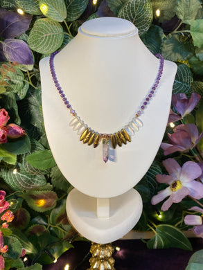 “Fantail Shimmer”- crystal beaded necklace