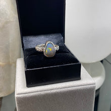 Load image into Gallery viewer, Sterling Silver Australian Opal ring