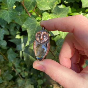 Owl Relic Pendant with Labradorite cabachon