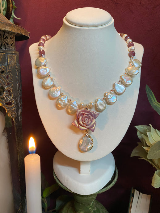 “The wisdom of my Heart”- Pearl and Crystal necklace