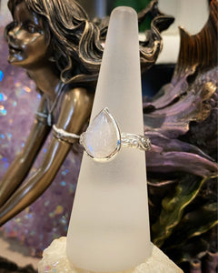 Sterling Silver Moonstone Ring