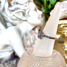 Load image into Gallery viewer, Flower Marcasite ring
