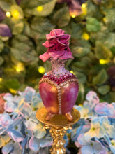 Load image into Gallery viewer, Pink Rose decor statue