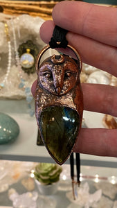 Barn Owl Totem Pendant with Labradorite Cabachon