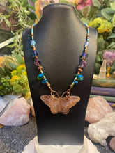 Load image into Gallery viewer, 🦋 Spring Butterfly necklace