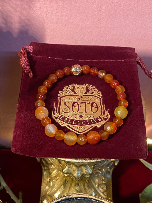 Carnelian crystal bracelet