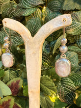 Load image into Gallery viewer, Baroque Pearl sterling silver earring