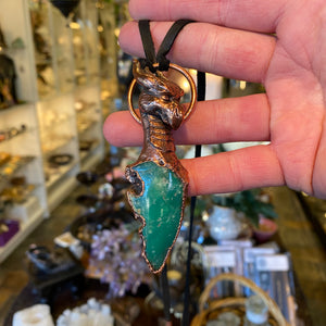Dragon Totem with Chrysoprase Relic Necklace