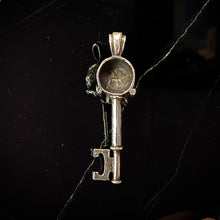 Load image into Gallery viewer, Sterling Silver Skeleton Key Pendant
