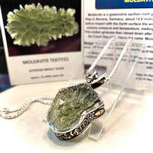 Load image into Gallery viewer, Green Faerie Moldavite Pendant