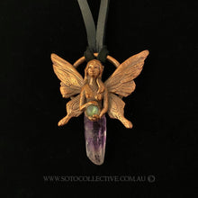 Load image into Gallery viewer, Faerie with Vera Cruz Amethyst and Labradorite Necklace