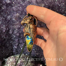 Load image into Gallery viewer, Griffon Totem and Labradorite pendant on leather necklace