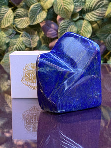 Lapis Lazuli Polished form