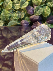 Clear Quartz Vogel Wand