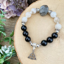 Load image into Gallery viewer, Merlin - Crystal bead bracelet