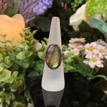 Load image into Gallery viewer, Labradorite Relic Ring