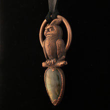 Load image into Gallery viewer, Horned Owl Totem and Labradorite necklace