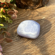 Load image into Gallery viewer, Blue Lace Agate polished crystal form