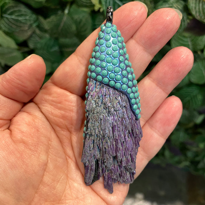 Rainbow Aura sculpted pendant