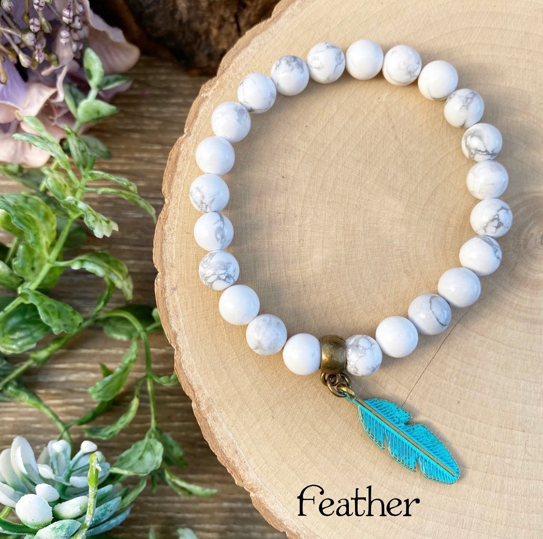 White Howlite - Feather Crystal bracelet