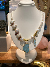Load image into Gallery viewer, Blue Howlite &amp; Coin/Rice Pearl beaded necklace