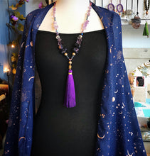 Load image into Gallery viewer, Charoite and Amethyst Mala necklace