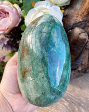 Load image into Gallery viewer, Fuschite Polished crystal form